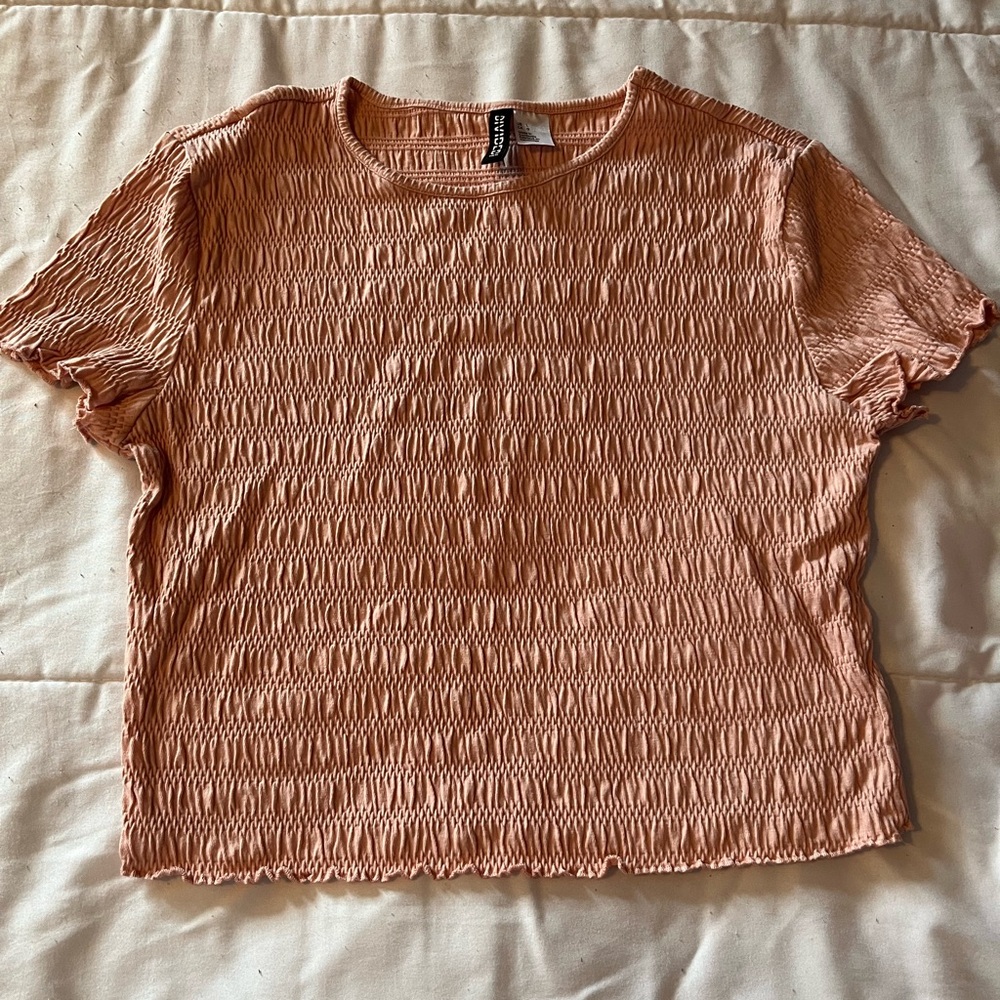 LIKE NEW H&M crop top
